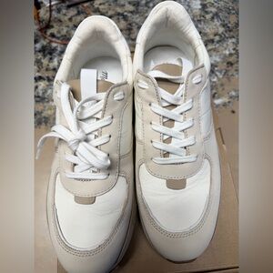 Madewell women’s 9.5 kickoff trainer shoes- new in box